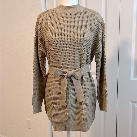 NWT Cozy Waffle Knit Crewneck Sweater Dress with Belt Tan Size Medium - Picture 5 of 15